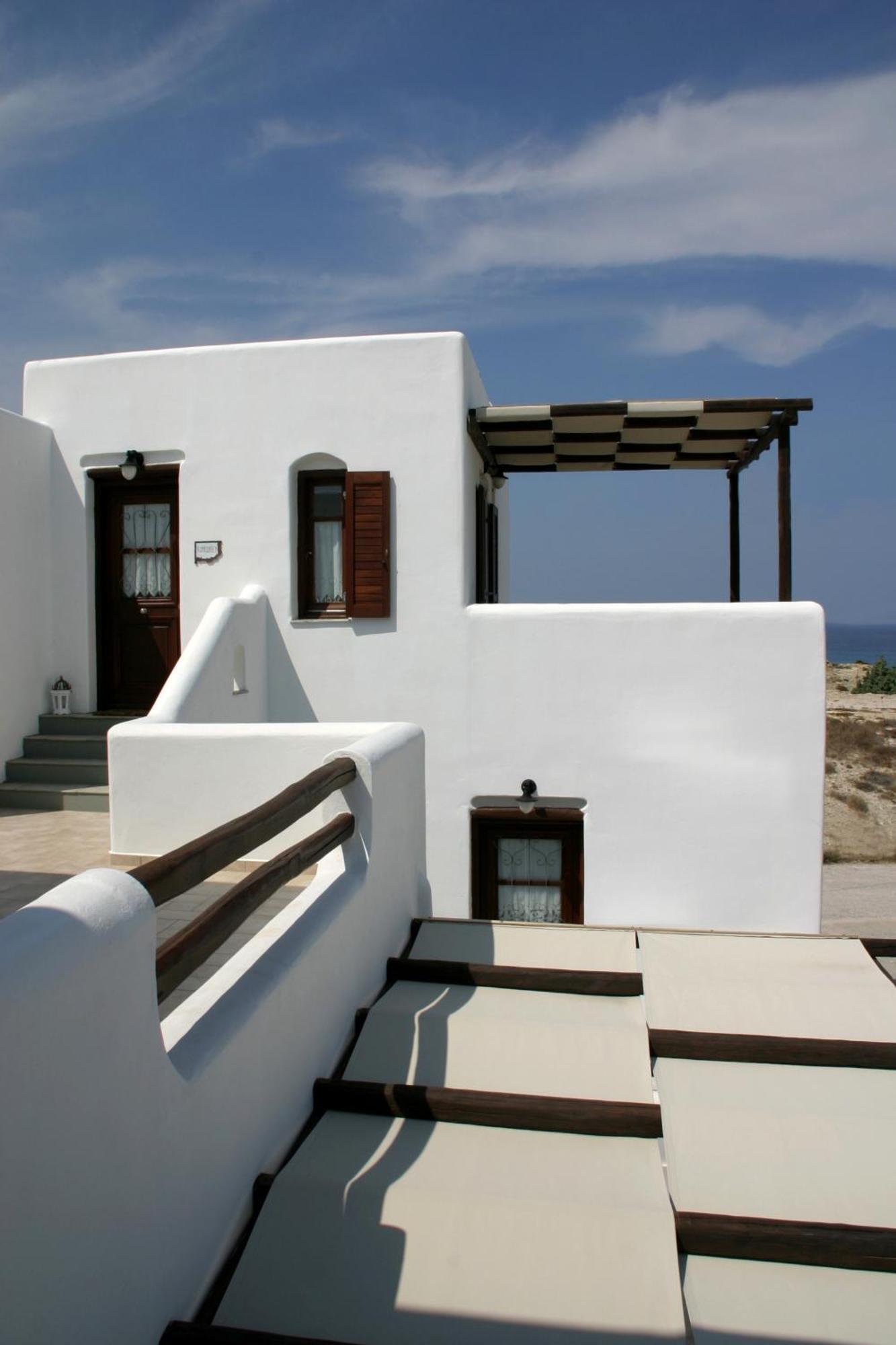 Niriides Studios Pachaina Dış mekan fotoğraf